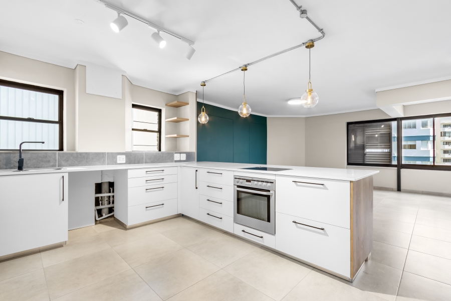 To Let 2 Bedroom Property for Rent in Sea Point Western Cape